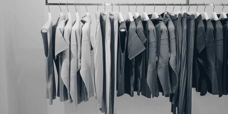 wardrobe declutter